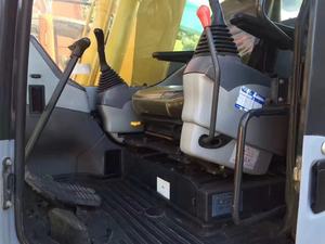 รถขุดขนาดเล็ก Komatsu PC138us 14 ตัน ชั่วโมงการทำงานต่ำ |   รถตีนตะขาบญี่ปุ่นมือสอง พร้อมปั๊มไฮดรอลิก KYB - Product Image 5