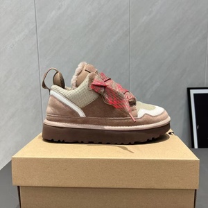 Sepatu Bot Salju Gaya UGGss Berkualitas Tinggi untuk Pria dan Wanita dengan Logo untuk Musim Dingin Baru 2025, Tahan Dingin - Product Image 4