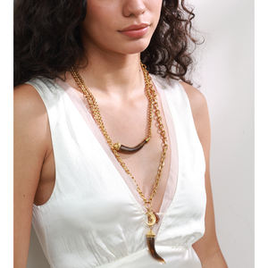 JINYOU 2748 신상품 가을 수지 다크 브라운 아이보리 펜던트 목걸이 스테인레스 스틸 골드 도금 더블 레이어 긴 체인 목걸이 - Product Image 4