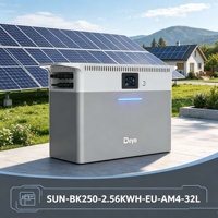 Baterai LFP Deye Low Voltage SUN-BK250-2.56KWH-EU-AM4-32L 2.56kWh untuk Sistem Tenaga Surya Balkon/Kemping