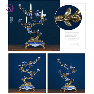 Portacandele in Ceramica Porcellana Blu e Bianca Stile Retrò Europeo di Lusso con Tre Coppette e Uccelli - Product Image 2