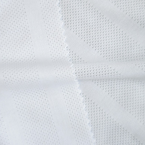 Thiết Kế Mới Bán Buôn Khô Phù Hợp Wicking 100% Polyester Sọc Thô Jacquard Bird Eye Lưới Thể Thao Vải - Product Image 6
