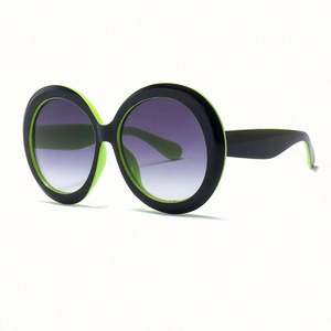 Newest Fashion Unique Custom Logo Large <b>Frame</b> <b>Sunglasses</b> for Ladies UV400 Oversized <b>Round</b> Women <b>Sunglasses</b> 2021 - Product Image 3