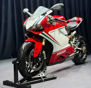 Utilisé pour la <span class=keywords><strong>Victory</strong></span> Daytona 660 en 2025. Motocyclettes sportives de 660 cm³. Disposer d'un ABS. Motocyclettes d'occasion de haute qualité. - Product Image 2