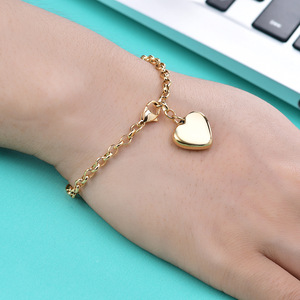Pulsera de acero inoxidable con forma de corazón y cierre en O para mujer, regalo de joyería, color dorado, cadena ajustable, pulsera con dije. - Product Image 2
