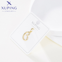 47394 Bijoux XUPING en gros, pendentif lettre C en écriture cursive audacieuse plaqué or, alphabet pour la fabrication de bijoux DIY, accessoire