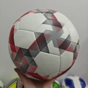 Balón de Fútbol Profesional con Paneles Termosellados para una Trayectoria Precisa para las Exigentes Competiciones de 2026 - Product Image 3