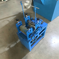 Farklı Genişlikte Yapışkan Bantlar İçin Kolay Ayarlanabilir Yapıya Sahip Kauçuk Üretim Yardımcı Makinesi Bütil Bant Yapıştırma Makinesi