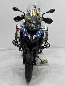 Motocicletta Benelli 502X Adventure - Condizioni Perfette con <span class=keywords><strong>Bauletti</strong></span> Superiori e <span class=keywords><strong>Laterali</strong></span> in Alluminio Aggiuntivi - Product Image 4