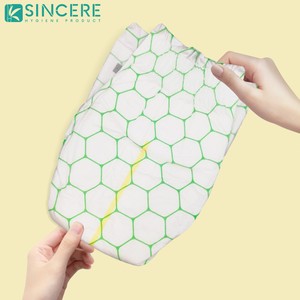 Vente en gros de couches naturelles hypoallergéniques étanches, sèches, respirantes et douces, pour bébés, très absorbantes, biodégradables en bambou - Product Image 1