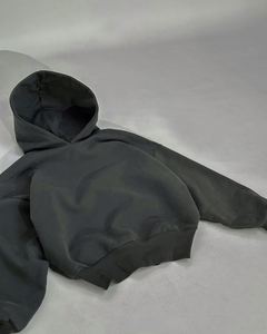 Yingling Heavyweight Cotton Crop Essential French Terry Hoodie Custom 400 Gsm Oversize Cropped Hoodie Hombres con Puff Print - Product Image 2