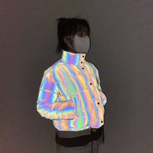 <span class=keywords><strong>Hologramme</strong></span> réfléchissant dames court lumineux <span class=keywords><strong>veste</strong></span> manteau arc-en-ciel pour le froid hiver Polyester doublure Varsity <span class=keywords><strong>veste</strong></span> épaisse femme hiver - Product Image 2