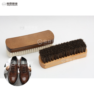 <span class=keywords><strong>Kiwi</strong></span> Shoe Brush Nettoyant pour chaussures avec brosse à chaussures et ensembles de vernis - Product Image 6