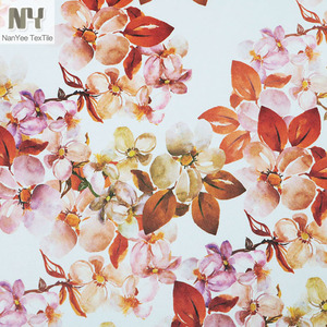 Nanyee Textile, spécialiste du tissu <span class=keywords><strong>satiné</strong></span> élastique en polyester à motifs de feuilles rouges par transfert thermique - Product Image 2