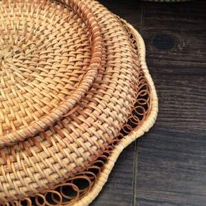 HNH Craft Vietnam Écologique Personnalisé OEM Emballé Rotin Plateau De Service Assiettes Vaisselle Chargeur Choix Chaud En Gros Vietnam - Product Image 3