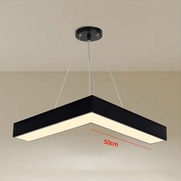 Lustre commercial moderne personnalisé en forme de V, luminaire suspendu pour bureau, suspension linéaire RGB en forme de flèche, lampe LED en fer pour salle de sport, longueur moyenne