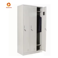 Armoires de rangement en métal personnalisées à 3 portes en acier pour gymnases, bureaux d'école et vestiaires du personnel