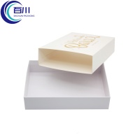 Caja de Regalo Blanca Resistente Reutilizable con Impresión de Logotipo en Dorado para Galletas, Chocolates, Regalos o Productos Cosméticos