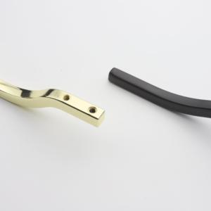 Gagang Kabinet Lengkung dari Paduan Seng, Modern Mewah Ringan, Jarak Lubang Ganda, Hitam Emas, Gagang Pintu Lemari Laci Panjang - Product Image 3
