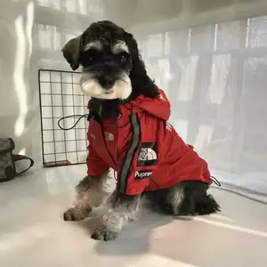 Lüks tasarım su geçirmez büyük küçük Pet giyim toptan köpek Hoodies yelek yansıtıcı yağmurluk ceket rüzgarlık köpek giysileri