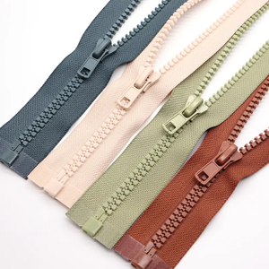 Hi-Q #8 Open End Big Teeth <strong>Plastic</strong> <strong>Zipper</strong> for Down Jacket Large <strong>Plastic</strong> <strong>Zipper</strong> Auto-lock Slider Resin <strong>Zipper</strong> Manufacturer - Product Image 2