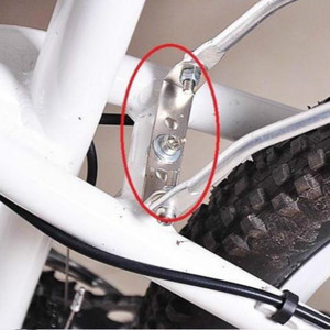 Plaque adaptatrice de porte-bagages arrière en forme de U Qt pour porte-bagages de vélo de montagne, support de montage en fer blanc durable - Product Image 1