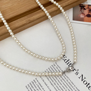 Nuevo Collar de Perlas de Alta Luminosidad de Moda Francesa para <span class=keywords><strong>Mujer</strong></span>, Cadena Larga, Lujo Ligero, Diseño Versátil de Alta Gama, Joyería Apilable - Product Image 4