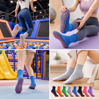 Chaussettes antidérapantes en coton épais pour le yoga, le Pilates, la barre, l'hôpital, la maison, la marche, chaussettes de sport athlétiques à grip renforcé