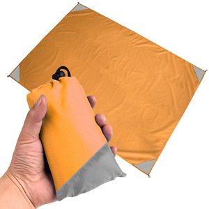Складной водонепроницаемый влагостойкий коврик для пикника - Product Image 6