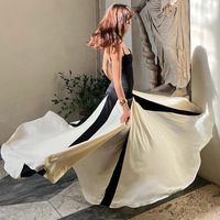 Offre Spéciale mode été élégant décontracté sans manches bretelles spaghetti dos nu parole longueur soirée robe noire et blanche