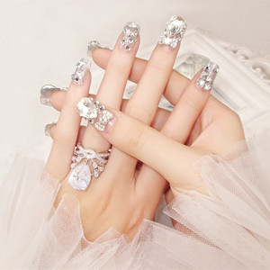 เล็บปลอมสำหรับงานแต่งงานประดับพลอยเทียมระยิบระยับหรูหรา,มงกุฏทรงสี่เหลี่ยมแบบสั้นงดงามสำหรับเจ้าสาวจำนวน24ชิ้น - Product Image 3