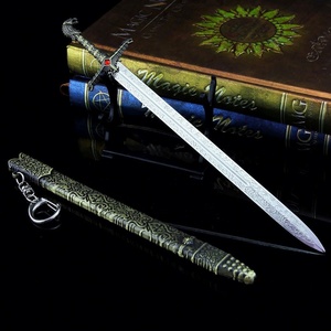 Espada <span class=keywords><strong>de</strong></span> <span class=keywords><strong>Juego</strong></span> <span class=keywords><strong>de</strong></span> <span class=keywords><strong>Tronos</strong></span>, Espada del Juramento, 21 cm, Tamaño Mediano, Llavero, Modelo <span class=keywords><strong>de</strong></span> Juguete <span class=keywords><strong>de</strong></span> Metal Completo, Sin Filo, Seguro, Arma Coleccionable - Product Image 2