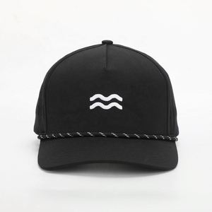 Gorra de Béisbol Deportiva de 5 Paneles con Logotipo Bordado Personalizado al por Mayor, con Orificios Cortados con Láser, Impermeable, Ajustable y de Alta Calidad - Product Image 2