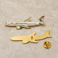 Épinglette en émail dur en forme d'avion Etihad, modèle d'avion réaliste, badge métallique pour les passionnés d'aviation, souvenir