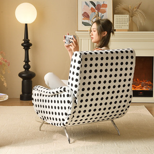 Fauteuil simple moderne en tissu à pois, chaise de salon moelleuse avec pieds en métal, fauteuil décontracté design pour la maison ou le balcon - Product Image 3
