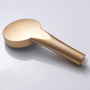 Cabezal de Ducha Manual Redondo de Plástico con Acabado de Latón, Fácil de Limpiar, para Uso en Baño - Product Image 3