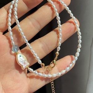 Nouvel ensemble collier et boucles d'oreilles en cuivre tendance 2026, perle baroque naturelle, pendentif petit poisson, cadeau sportif pour femme - Product Image 2