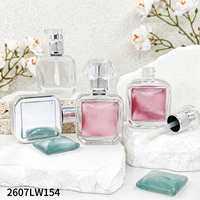 Nouveau best-seller : Flacon vide en verre transparent de 12 ml avec bouchon pour gloss à lèvres, vernis à ongles et huile à cuticules, vente directe haut de gamme