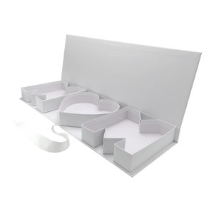 Fillable Cardboard MOM <b>Letter</b> Floral Sweet Arrangement Luxury Mother's Day Gift <b>Box</b> - Product Image 4