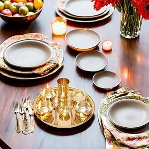Ensemble de vaisselle en laiton indien traditionnel magnifiquement fabriqué à la main 16 pièces Thali assiette bols verres cuillère vaisselle cadeau - Product Image 1