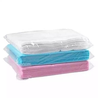 Bavoirs dentaires jetables 3 plis 33*45CM 3 plis multi-couleurs imperméables de 13 ''X 18'' à prix bon marché de la Chine