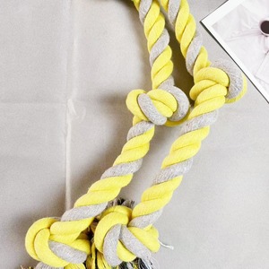 ของเล่นเชือกฝ้ายสำหรับสุนัขขนาดกลางขนาดใหญ่ 65 ซม. ทนทานต่อการกัดแทะ ของเล่นสัตว์เลี้ยงแบบสามเส้น - Product Image 4