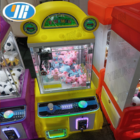 YR Commercial pas cher petite poupée saisir Machine Amusement Arcade FEC monnayeur petits animaux en peluche jouets Mini griffe Machine