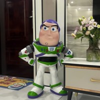 Estatua de Resina Personalizada a Escala 1:1 de Buzz Lightyear y Woody de Toy Story, Escultura de Fibra de Vidrio para Tiendas y Parques Temáticos