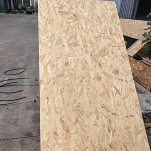 <span class=keywords><strong>Prix</strong></span> bon marché de panneau d'<span class=keywords><strong>OSB</strong></span> de vente 1220*2440mm épaisseur 9mm 12mm <span class=keywords><strong>18mm</strong></span> panneau d'<span class=keywords><strong>OSB</strong></span> bon marché pour des <span class=keywords><strong>panneaux</strong></span> en bois d'utilisation structurelle de construction - Product Image 1