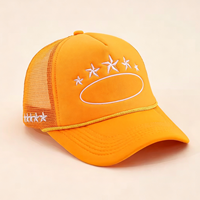 Gorra de béisbol de 5 piezas a la moda con cuerda, gorra trucker, gorra de malla bordada con estrellas, personalización de fábrica y venta al por mayor