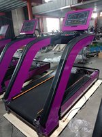 Tapis roulant commercial personnalisable avec écran LED YL-T001, station d'entraînement pour lieux de fitness de haut niveau, tapis roulant électrique