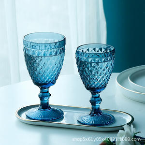 RYLAVA 300ml Verre à vin en verre pressé de style vintage européen, fait à la main, logo personnalisé, bleu clair, moderne, élégant, pour les affaires - Product Image 3