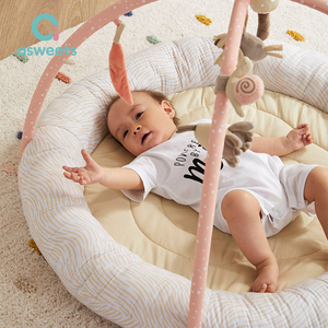 Coffret cadeau de luxe pour nouveau-né Asweets, jouets sensoriels pour bébé, tapis d'éveil rembourré, centre d'activités sensorielles pour bébé - Product Image 4