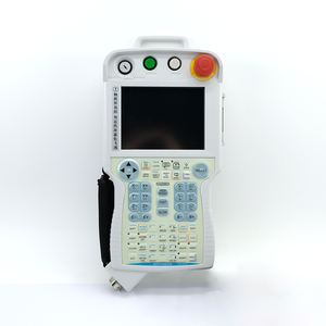 Pendentif d'Entraînement Original Nouveau à Réponse Stable Haute Compatibilité 24VDC IP54 2.7KG 282x162x84MM JZRCR-YPP01-1 pour Yaskawa - Product Image 1